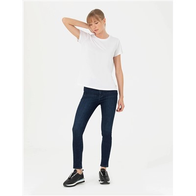 Beyaz Regular Fit Basic Tişört