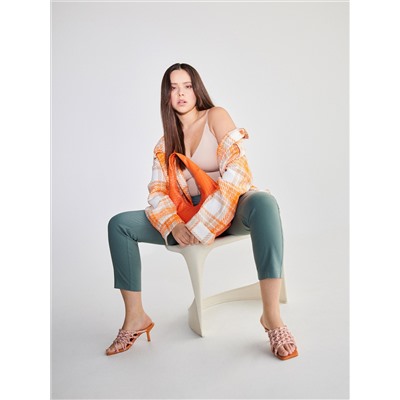 Zigarettenhose mit Gürtel