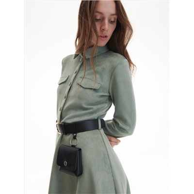 Kleid mit dekorativem Gürtel