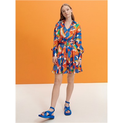 Gemustertes kleid