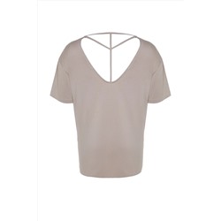 Vizon Yaka Detaylı Örme T-Shirt TBBSS22TS0877