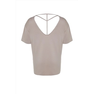 Vizon Yaka Detaylı Örme T-Shirt TBBSS22TS0877