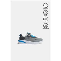 Technical sneakers