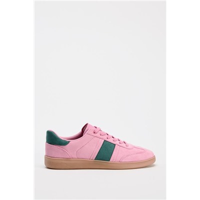 COLOURED TRAINERS