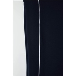 Lacivert Straight Fit Beyaz Biye Detaylı Örme Krep Büyük Beden Pantolon TBBAW26AR00005