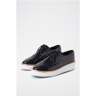 Derbies con plataforma Azul marino