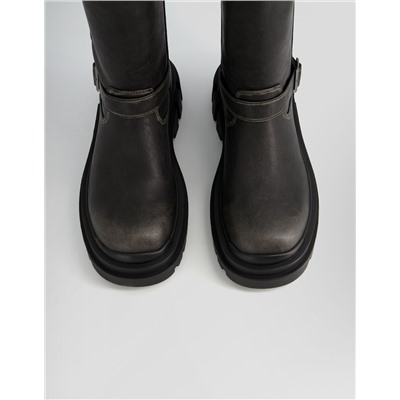 Men’s distressed-effect biker ankle boots