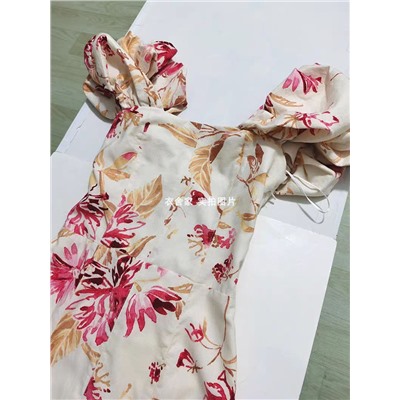 Нежные женские платья🌺  Этикетки с составом и брендом срезаны