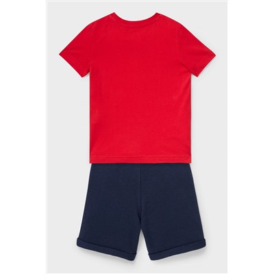 Set - Kurzarmshirt und Sweatshorts