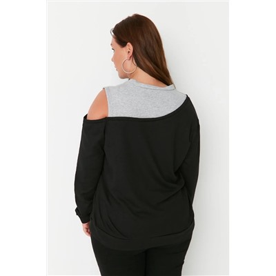 Siyah Bisiklet Yaka Omuz Detaylı İnce Örme Büyük Beden Sweatshirt TBBAW23AO00020