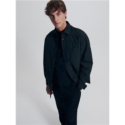 Oversize-Hemd aus Funktionsstoff