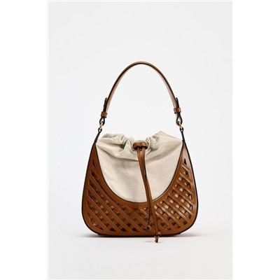 CONTRAST BUCKET BAG