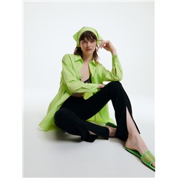 Seitlich geteilte Hose