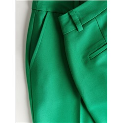 Elegante Hose mit Bügelfalte