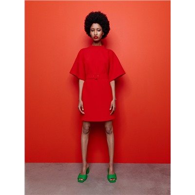 Kleid mit Gürtel