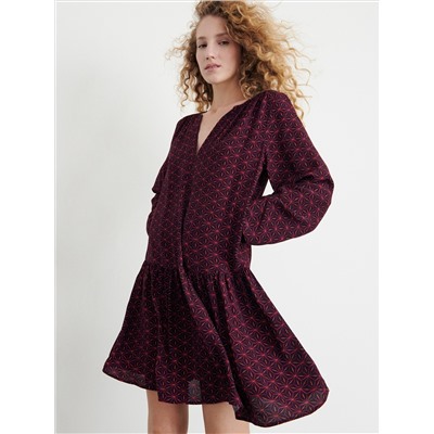 Gemustertes kleid