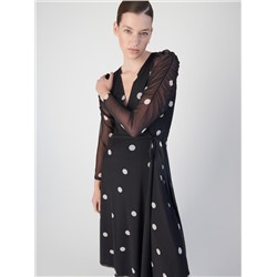 Gepunktetes Kleid