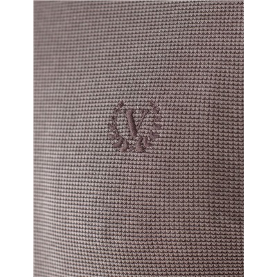 Лонгслив из мягкого фактурного трикотажа с плетеным воротником поло на молнии