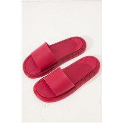 Sandalias tipo pala rojo