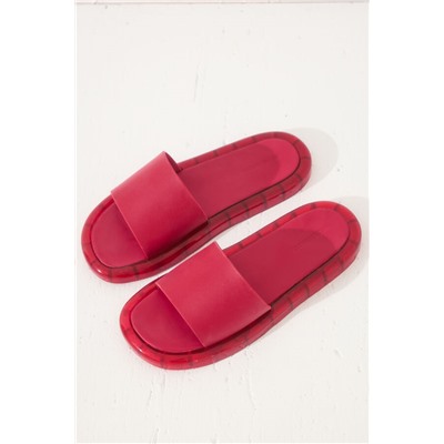 Sandalias tipo pala rojo