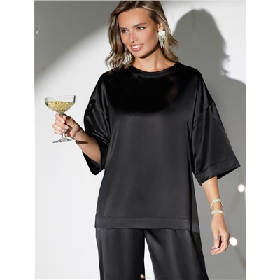 Блузка свободная из струящегося плотного сатина