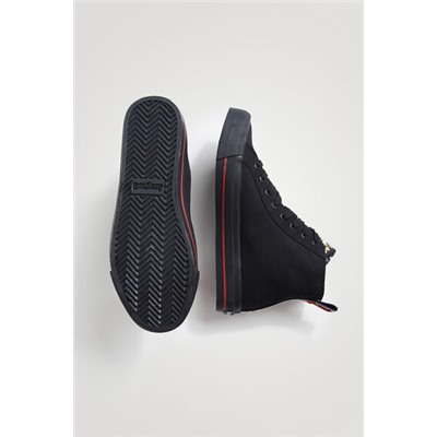 Sneakers caña alta bordado