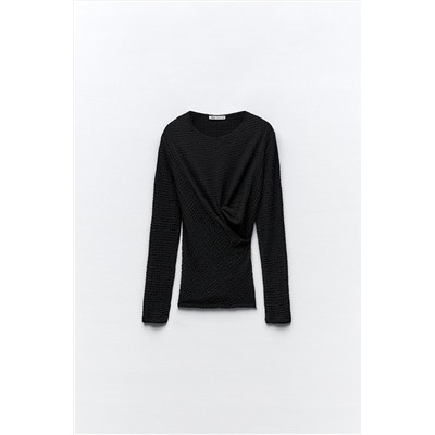 TEXTURED TOP WITH GATHERED DETAIL