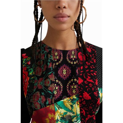 Blusa patch digital mangas encaje