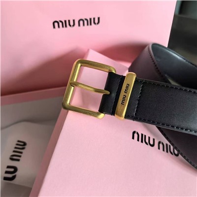 Кожаный ремень в полной подарочной упаковке, реплика miu mi*u