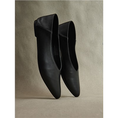 Ballerinas aus Leder