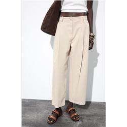 CHINO TROUSERS WITH DARTS