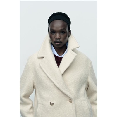 SEMI-LONG BOUCLÉ COAT