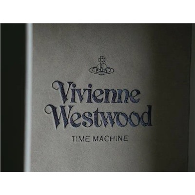⏰ vivienn*e westwoo*d ♥️ основной материал из тонкой нержавеющей стали  316 L; Стильный, рельефный циферблат, кварцевый механизм ✔️ Реплика высокого качества! Цена данной модели на оф сайте выше 50 000 👀 Размер: длина 26см; толщина корпуса 1,3см; ширина корпуса 3,5см