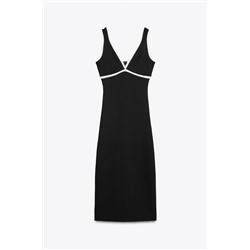 DRESS WITH CONTRAST TRIMS