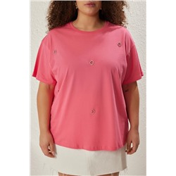 Pembe Kalp Aksesuar Detaylı Oversize %100 Pamuk Örme T-shirt TBBSS24BF00008