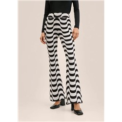 Pantalón punto acampanado -  Mujer | MANGO OUTLET Melilla