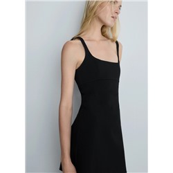 Vestido corto escote cuadrado