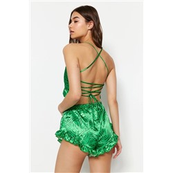 TRENDYOLMİLLA Yeşil-Çok Renkli Fırfır ve Sırt Detaylı Saten Atlet-Şort Dokuma Pijama Takımı THMSS23PT00048