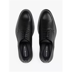 Textured Leather Derby Shoe