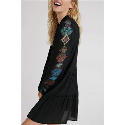 Vestido mangas étnicas