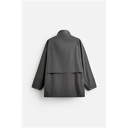 PARKA CORTA BOLSILLOS