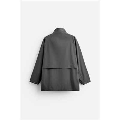PARKA CORTA BOLSILLOS