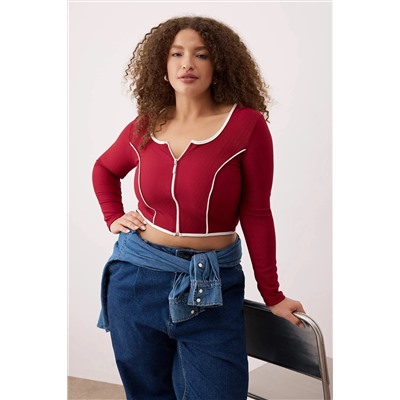 Bordo Teen Kontrast Biye Detaylı Fitted/Vücuda Oturan Fermuarlı Yaka Esnek Örme Bluz TBBAW26AF00041