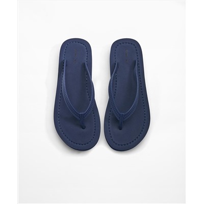 Beachwear platforms