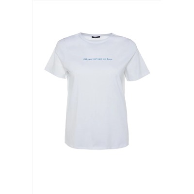 Beyaz Regular Fit Bisiklet Yaka Slogan Baskılı %100 Pamuk Örme Büyük Beden T-Shirt TBBSS23BF00034