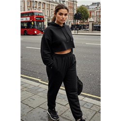 Siyah Loose Jogger İnce Paçası Lastikli Esnek Bel Örme Büyük Beden Eşofman Altı TBBAW23AJ00002