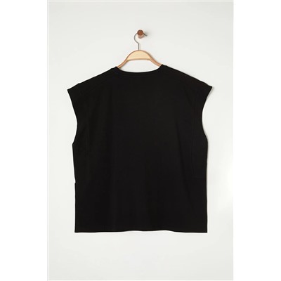 Siyah Regular Fit %100 Pamuk Örme Büyük Beden T-shirt TBBSS25BF00004