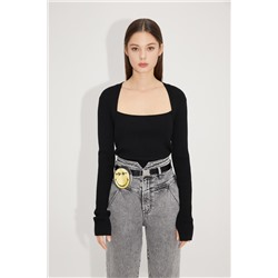 Top de lana Negro