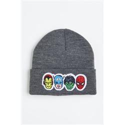 Knitted motif-detail hat