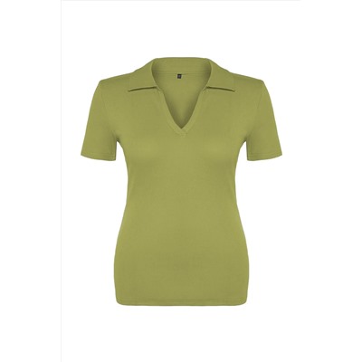 Yeşil Polo Yaka Vücuda Oturan Fitilli Örme Bluz TBBSS22BZ0750
